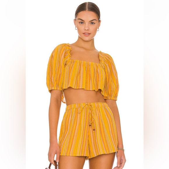 Revolve x House of Harlow 1960 matching linen set - Picture 1 of 8